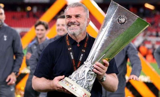 Ange Postecoglou từ vinh quang đến thảm bại tại Nottingham